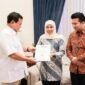 Ketua Umum Partai Gerindra, Prabowo Subianto mendukung pasangan Khofifah Indar Parawansa - Emil Elistianto dalam Pemilihan Gubernur Jawa Timur (Jatim) di Pilkada 2024. (Instagram.com/@
emildardak)