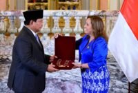 Presiden Republik Indonesia, Prabowo Subianto, dianugerahi tanda kehormatan tertinggi “Grand Cross of the Order of the Sun of Peru” oleh Pemerintah Peru. (Dok. Setkab.go.id)