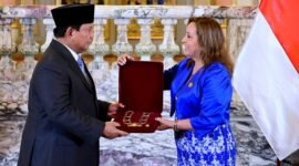 Presiden Republik Indonesia, Prabowo Subianto, dianugerahi tanda kehormatan tertinggi “Grand Cross of the Order of the Sun of Peru” oleh Pemerintah Peru. (Dok. Setkab.go.id)